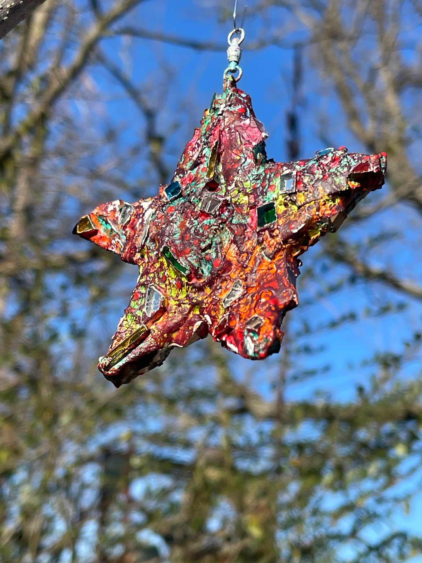 Crunchy repurposed 4” star on swivel