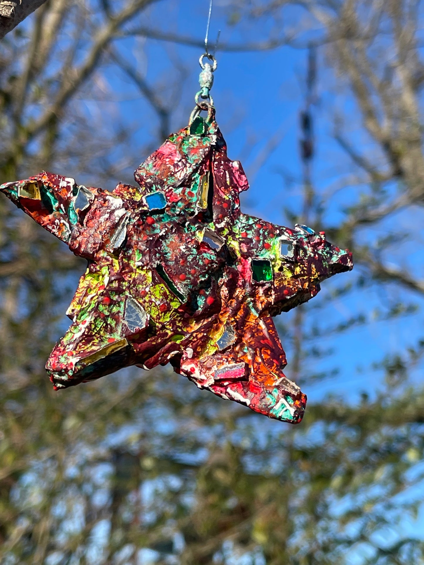 Crunchy repurposed 4” star on swivel